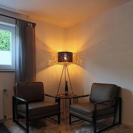 Mosel19 - Moderne, Hochwertige Niederfell