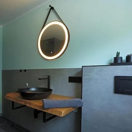 Mosel19 - Moderne, Hochwertige * Niederfell