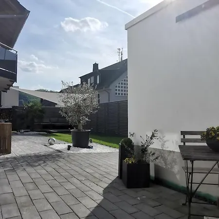 Mosel19 - Moderne, Hochwertige