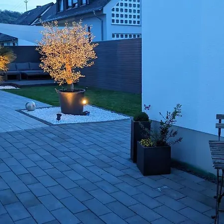 Mosel19 - Moderne, Hochwertige * Niederfell