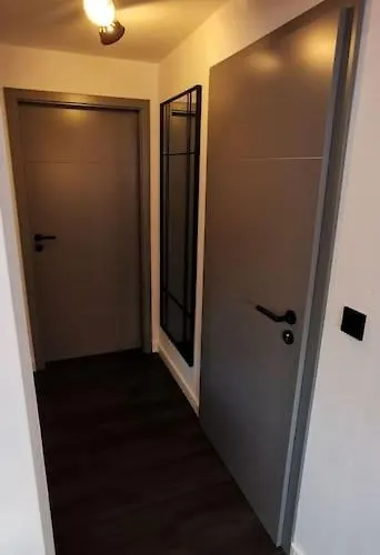 Mosel19 - Moderne, Hochwertige *