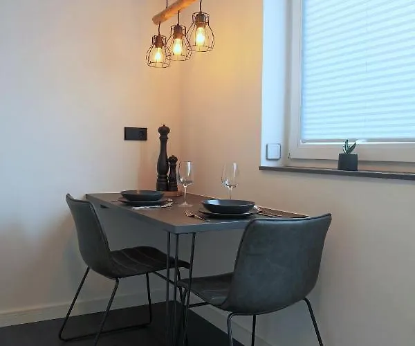 Mosel19 - Moderne, Hochwertige 니데르펠